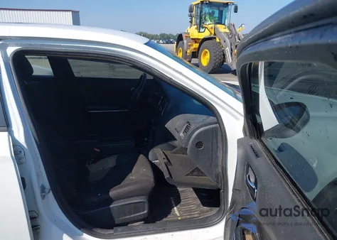 2013 Dodge Charger Police z USA, uszkodzony, nr VIN 2C3CDXAG3DH620174